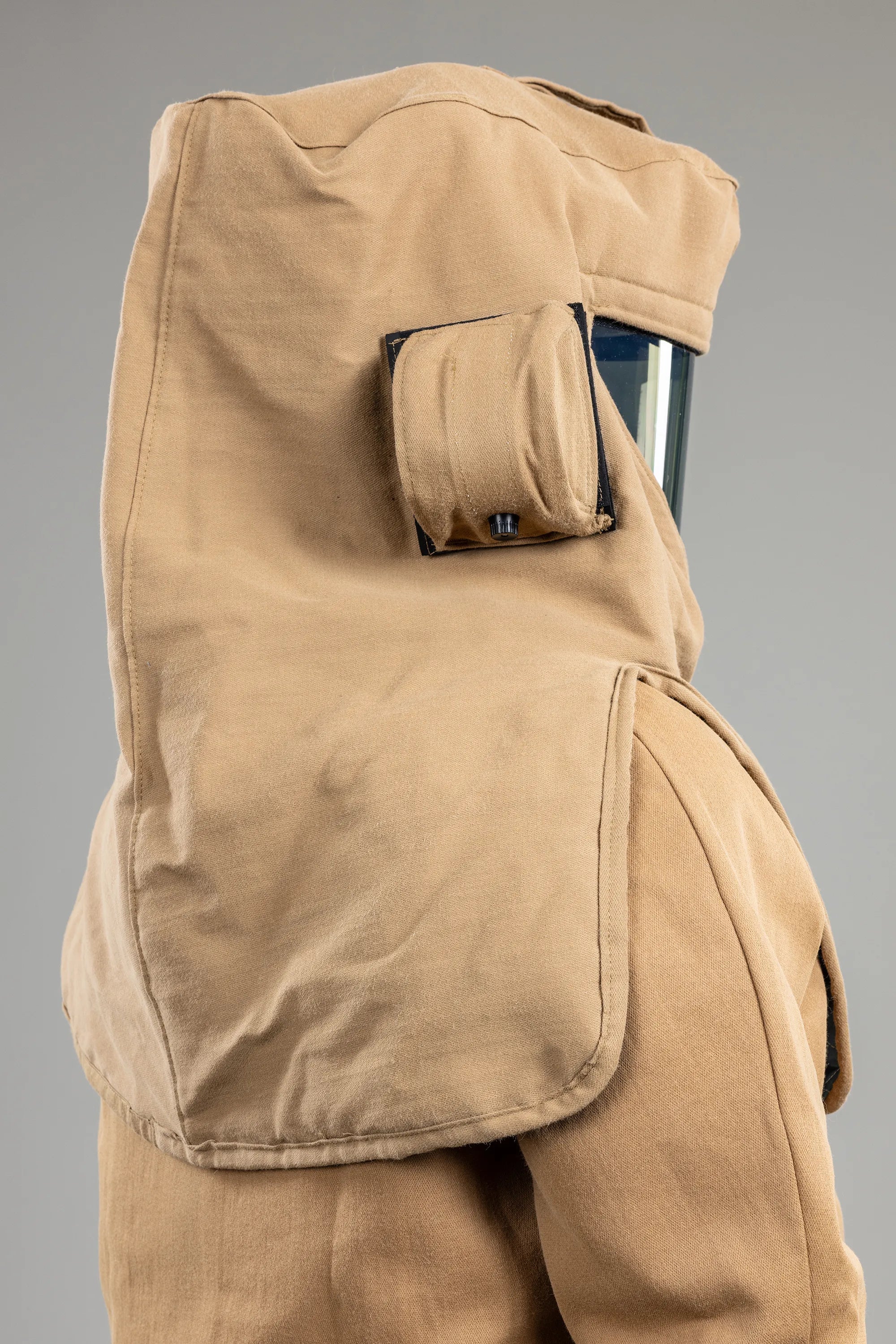 Enespro® ArcGuard® 100 cal Crossvent Hood