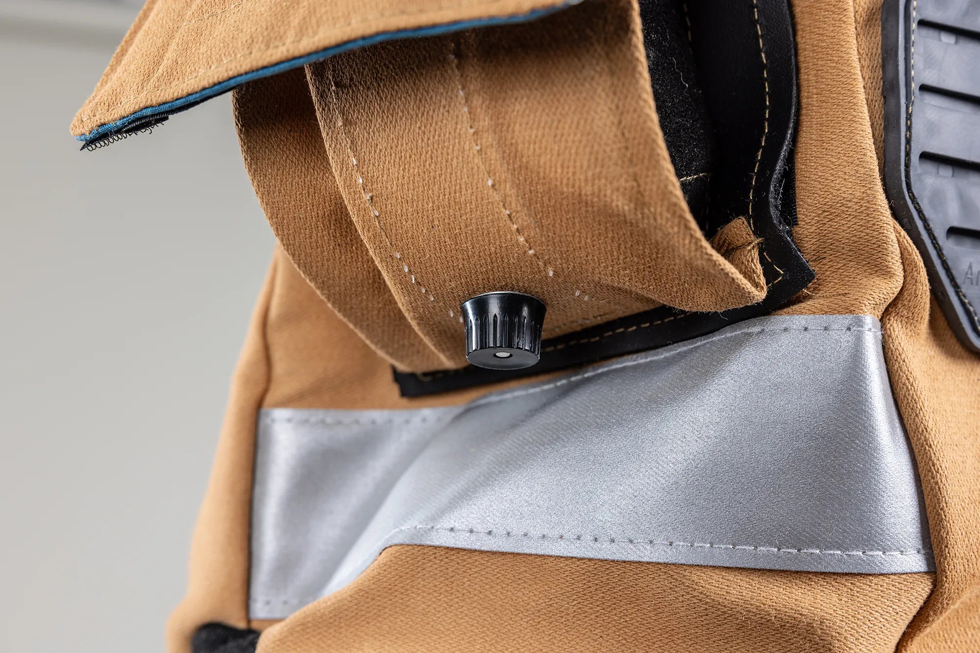 Enespro® 65 cal Lift Front Hood with Dual Fans